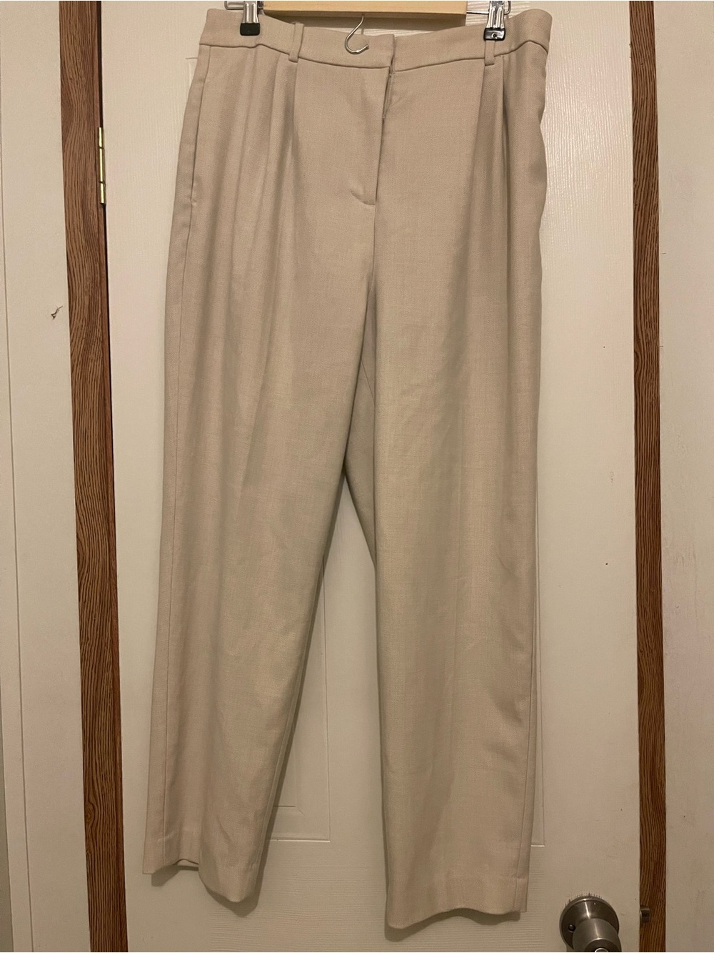 H&M Women’s Beige Trousers sz10